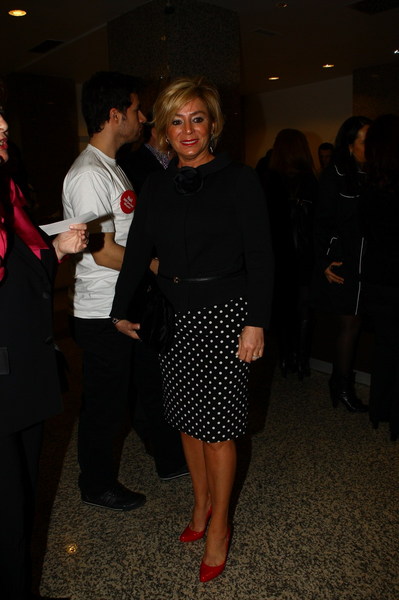 NEŞE SERT
