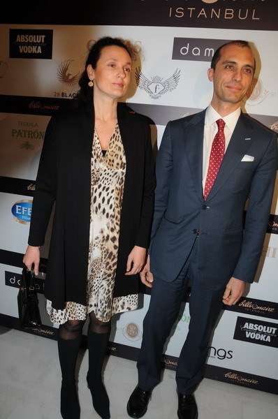 ELENA - GIANLUCA ALBERİNİ