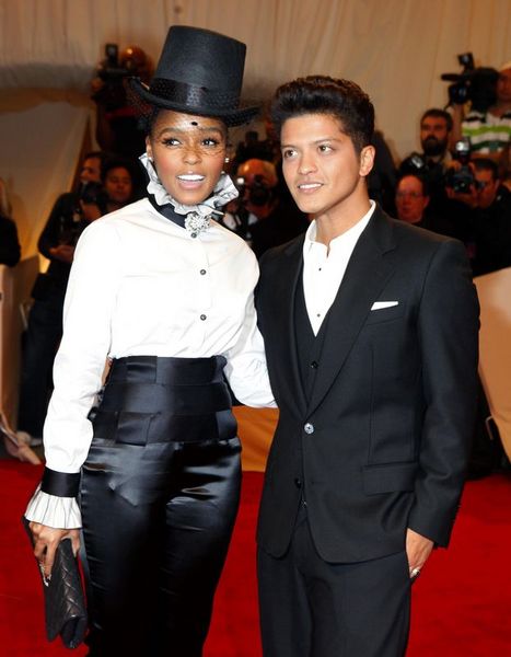 JANELLE MONAE, BRUNO MARS