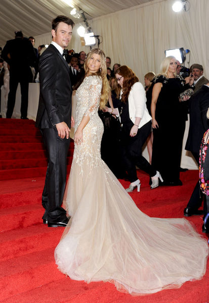 STACY FERGUSON, JOSH DUHAMEL