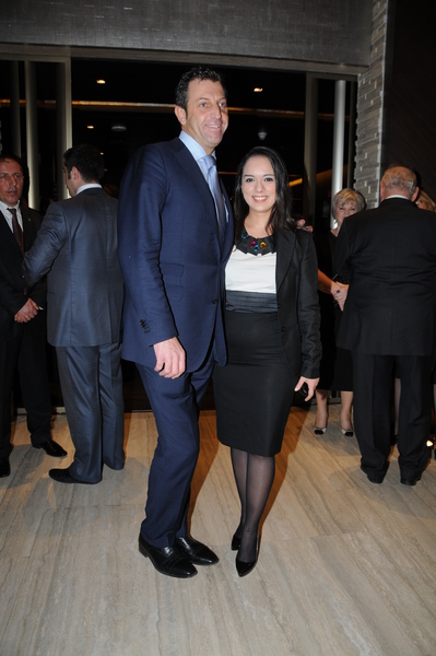 MAURO MANFE, BURCU ÖZMEN