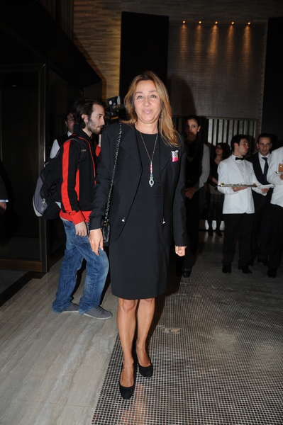ESRA CALICIOGLU 