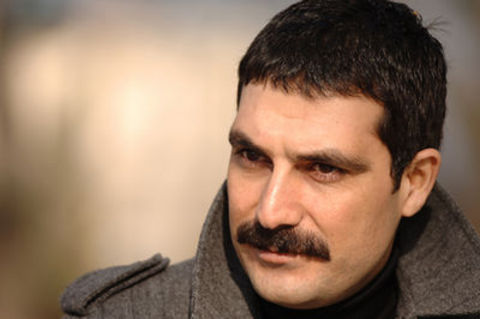 Bülent İnal