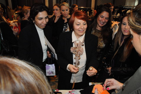 GÜL MUTLU