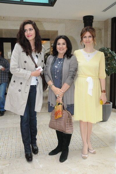 BERGÜZAR KOREL, HÜLYA DARCAN, ZEYNEP KOREL 