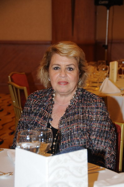 JALE ÖZTARHAN