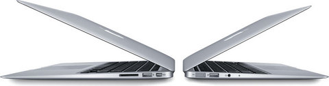 APPLE MacBook Air: Akıllı telefon ve tablet cihazlarla çığır açan Apple, dizüstünde de trendleri belirlemeye devam ediyor. 2010'un son günlerinde Türkiye'de de satışa çıkan yeni MacBook Air, 11.6 ve 13.3 inçlik iki model olarak sunuluyor. En ince yeri 0.3 cm ve en kalın yeri 0.7 cm olan bilgisayarın ağırlığı ise 1 kg (13.3 inçte 1.3 kg). Türkiye'de 3.600 TL'den başlayan fiyatlara satılan MacBook Air, iPad'in aksine USB bağlantı noktasına da sahip. -  -