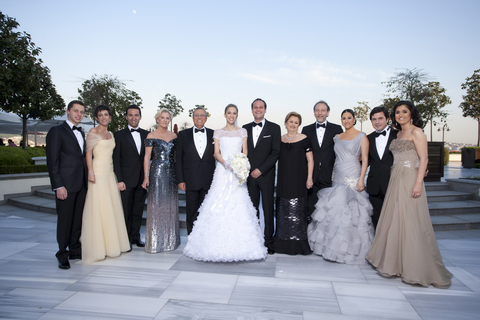 CLAUDIA - TURGUT YILMAZ, CANAN YILMAZ, OSMAN SÜMER, SÜVEYDA SÜMER