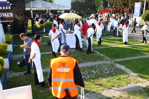 ÖDÜL TÖRENİ ALANINDAN VE ETKİNLİKLERDEN GENEL GÖRÜNÜM