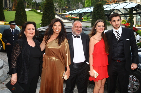 SAFTER, ECE KIRAL, ALİ ŞEN, NAZ, BATIKAN GÜNDAY 