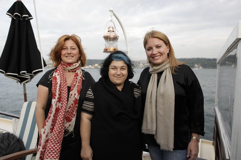 BANU YENTÜR, SERRA YILMAZ, CAROLINE KOÇ