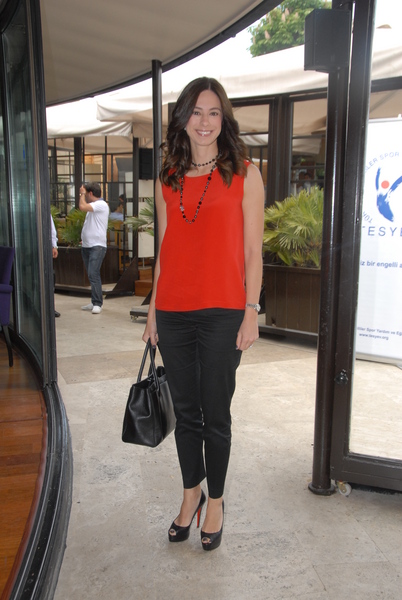 BURCU HANİF 
