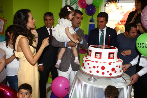 FATOŞ SARIGÜL, ALİ ALTINBAŞ, AYŞENAZ, EMİR SARIGÜL, MUSTAFA SARIGÜL
