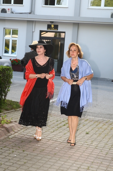 ZERRİN ARBAŞ, LEYLA ÖNGÖR