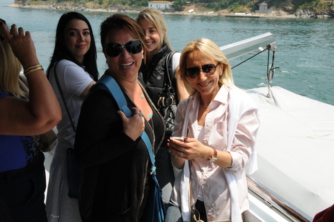 ARZU SAVGI, FİGEN KIRAL