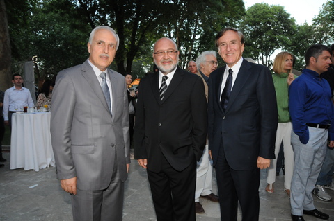 HÜSEYİN AVNİ MUTLU, AHMET KOCABIYIK, BÜLENT ECZACIBAŞI