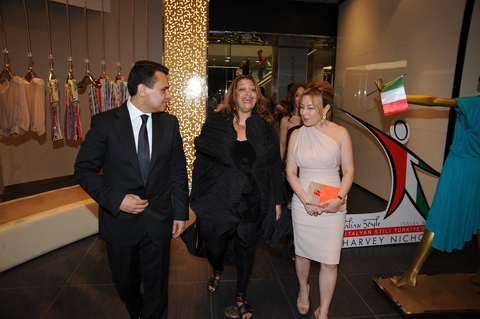 CENGİZ ÇETİNDOĞAN, ZAHA HADİD, DEMET ÇETİNDOĞAN