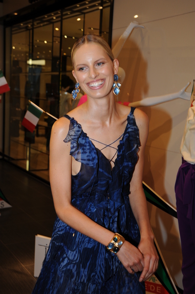 KAROLINA KURKOVA