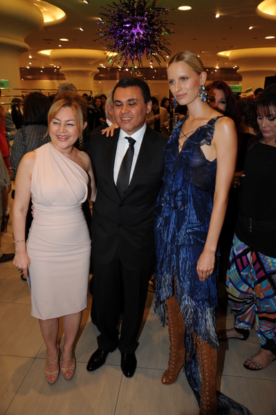 DEMET - CENGİZ ÇETİNDOĞAN, KAROLINA KURKOVA