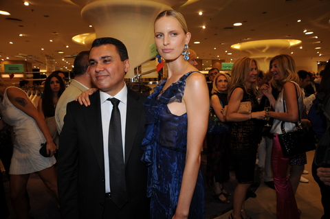 KAROLINA KURKOVA, CENGİZ ÇETİNDOĞAN