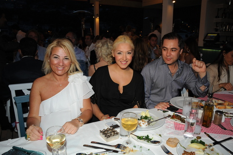 EMEL SÖZER, NAGİHAN AHMET ÖZEL 