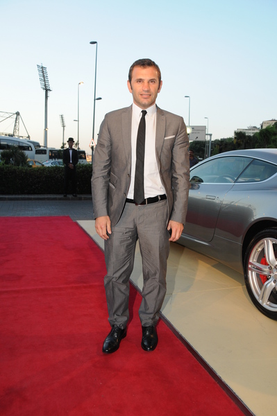 OKAN BURUK 