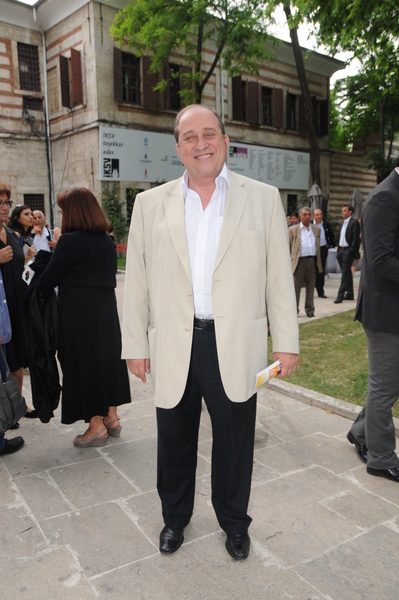 NURİ ÇOLAKOĞLU