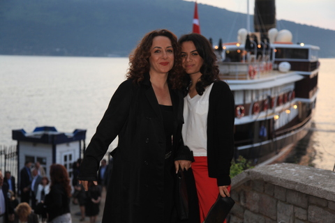HATİCE, MELODİ KARADAĞ