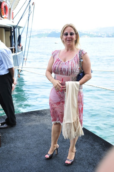 ESRA YAKUPOĞLU