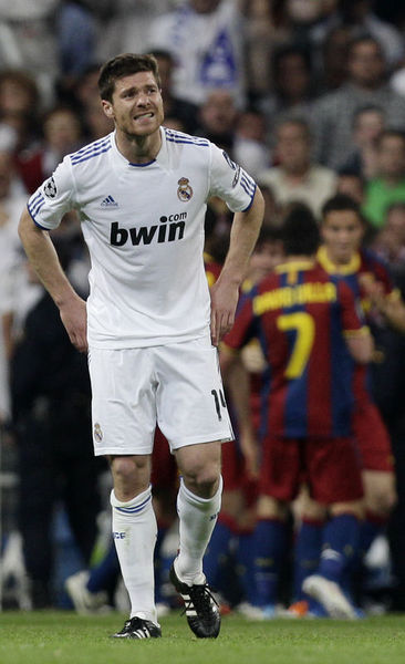 23-Xabi Alonso / Real Madrid / 68 milyon 950 bin TL