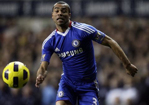 43-Ashley Cole / Chelsea / 53 milyon 190 bin TL