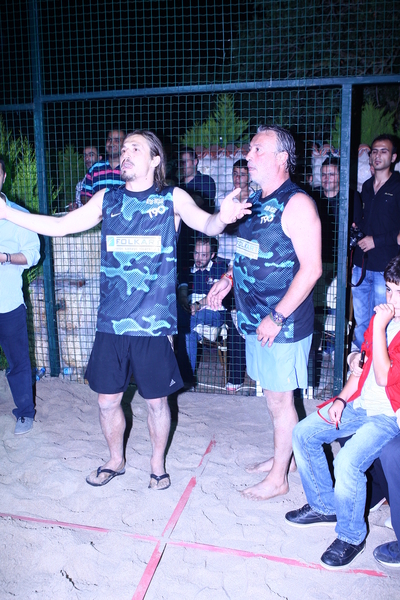 AYHAN AKMAN