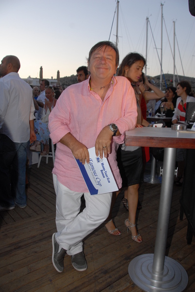GANİ MÜJDE