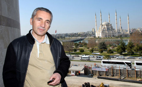 Şükrü Avşar, Avşar Film'le listede 10. sırada. Firmanın cirosu 27 milyon 398 bin TL, kârı ise 2 milyon 450 bin 920 TL. İşte bazı projeleri: