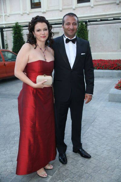 ASLI - ERKUT SOYAK