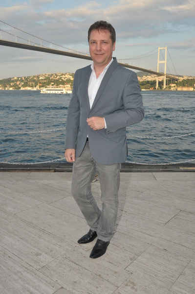 ATIL KUTOĞLU