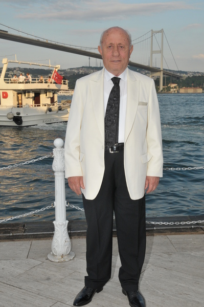 RIZA GÜRAL 