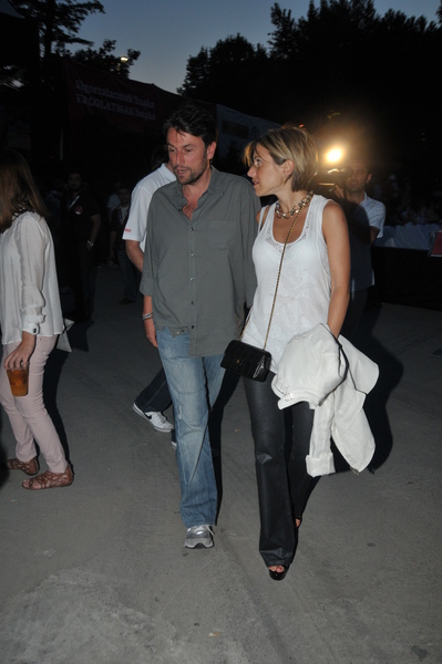 SELİN - UZAY KOZAK 