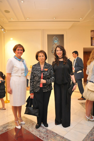 AYŞE SİPAHİOĞLU, SEMAHAT ARSEL, NİDA OLÇAR
