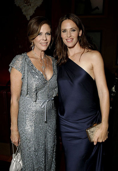 RITA WILSON, JENNIFER GARNER