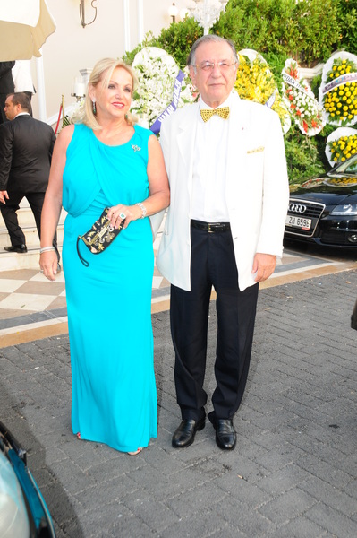 SILVIA - KENAN MAĞRİPLİ 