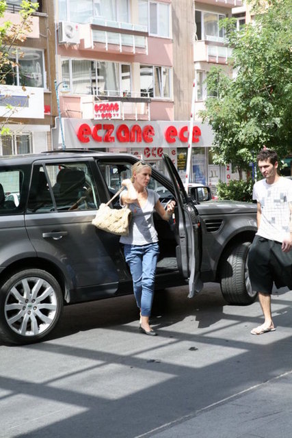 REZZAN BİTARGİL