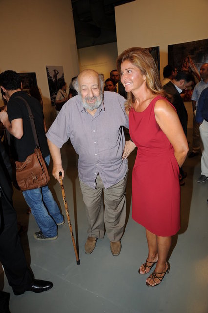 ARA GÜLER, OYA ECZACIBAŞI