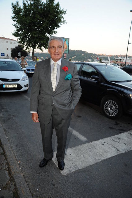 RAHMİ KOÇ