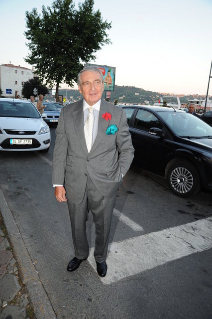 RAHMİ KOÇ
