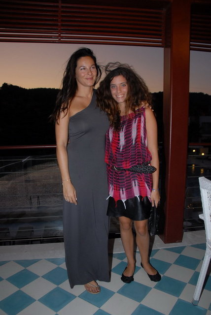 NATASHA DUBARRY (TECHNOMARINE SAATLERİNİN DÜNYA SAHİBİ) LARA ROSENBERG