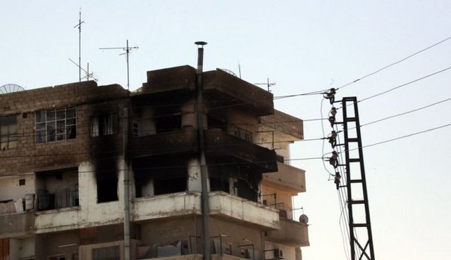 Suriye Devlet Başkanı Beşar Esad'ın Hama'yı gazetecilere açma kararı, Dışişleri Bakanı Ahmet Davutoğlu ile önceki gün Şam'da yaptığı 6.5 saatlik görüşmenin sonucunda geldi. Türkiye, bu kararı Şam yönetimi tarafından atılan "ilk somut adım" olarak nitelendirdi