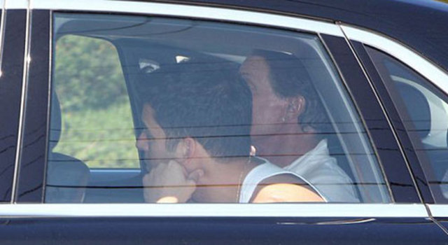 ROB ANDE BRUCE