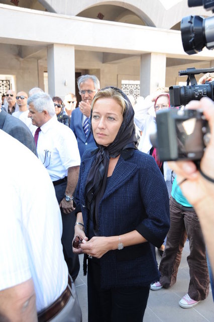 REVNA DEMİRÖREN