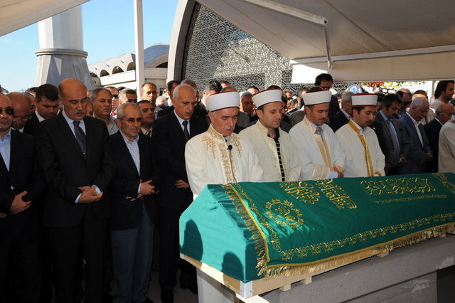 HÜSEYİN ÇAPKIN
